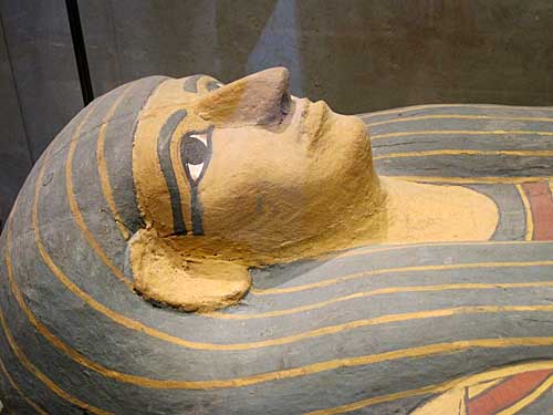 Antiguidades egípcias no Louvre
