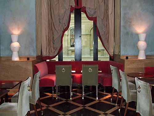 Cafe Marly