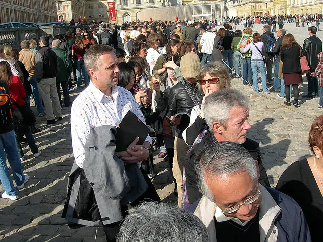 Versailles Fila para entrar em Versailles
