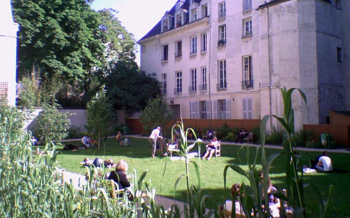 Jardin Francs-Bourgeois-Rosiers