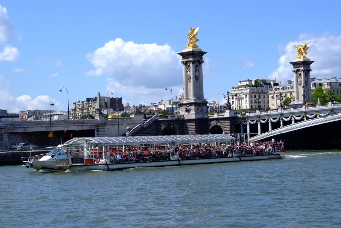 Créditos: Bateaux Parisiens