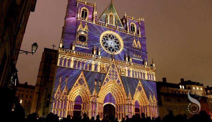 Iluminação da catedral