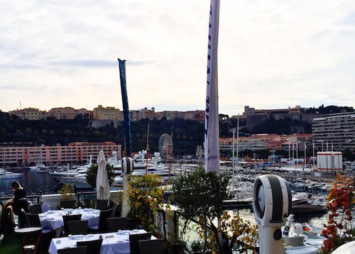 La Marée, restaurante com vista para a marina. Mari and the City