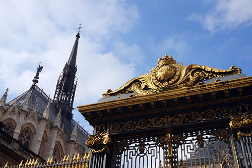 Sainte Chapelle e seu telhado. 