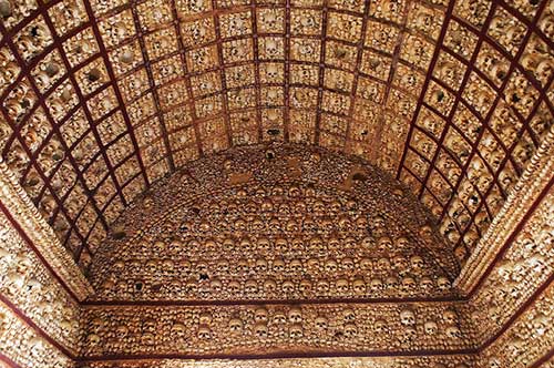 Capela dos Ossos, Évora. Caratello no Flickr