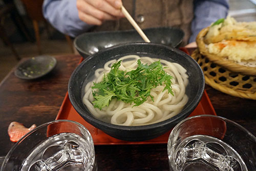 Kunitoraya, udon e frituras