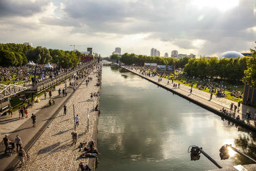 Le-parc-de-la-Villette-et-le-Canal-de-lOurcq-Philippe-LÇvy