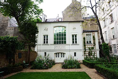 Atelier de Delacroix, situado no jardim do museu