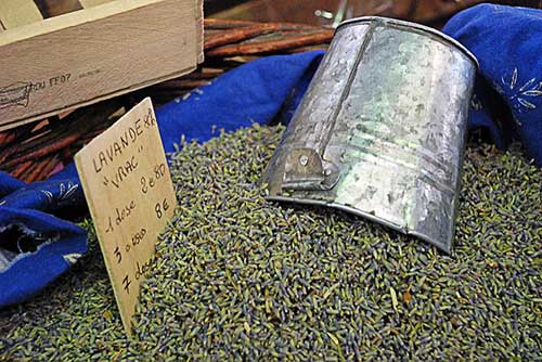 Lavanda nas feiras da Côte d'Azur. Jean-François Chénier no Flickr