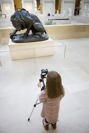 Museu do Louvre, ateliê Curso de Fotografia diante das obras