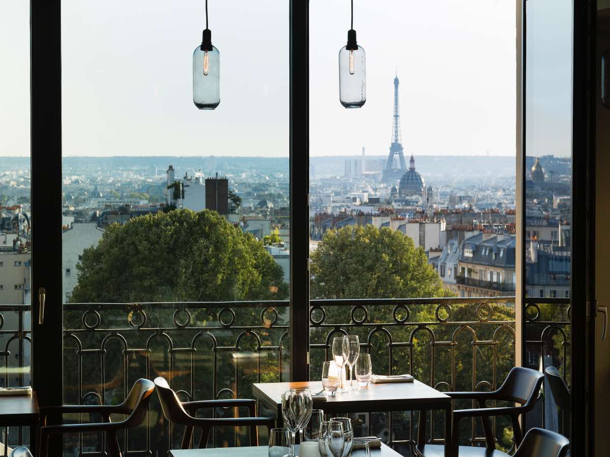 restaurante com vista para Torre Eiffel