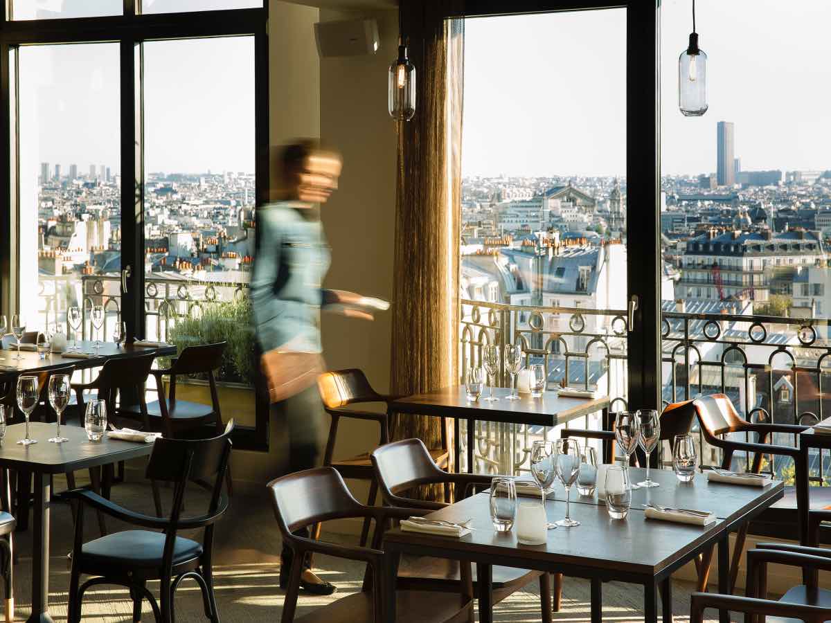 restaurante com vista para Torre Eiffel
