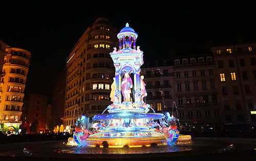 Lyon, Festa das Luzes, monumento iluminado