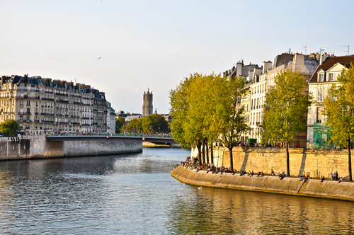 Ser europeu. Ou RER para Versailles