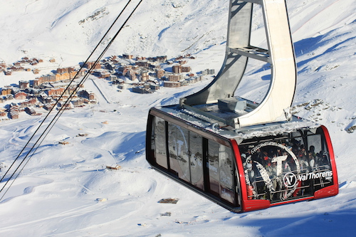 A pequena cidade de Val Thorens se encontra a 2.300m de altitude, no meio das pistas de ski. Foto: OT Val Thorens