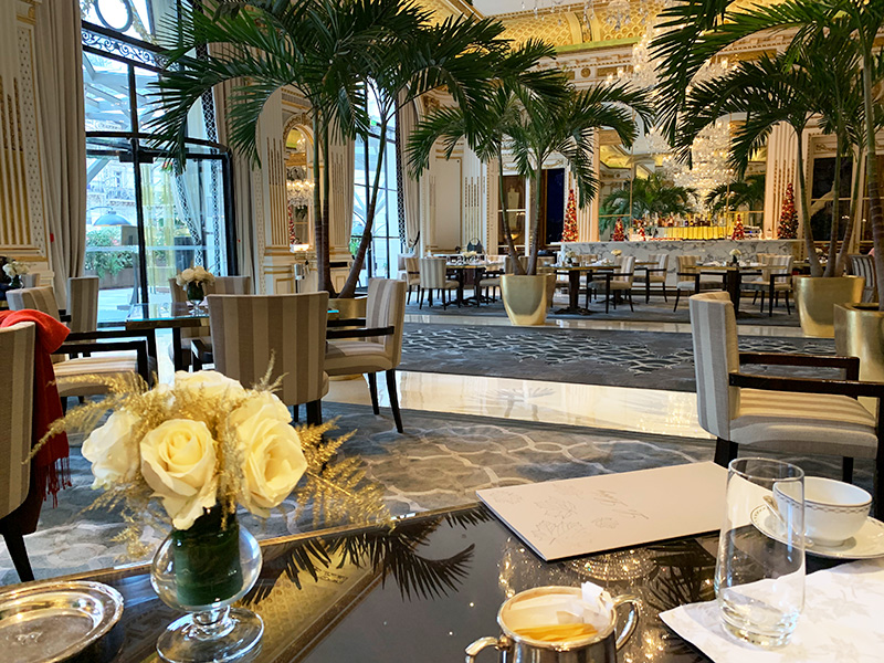 Chá da tarde Hotel Peninsula Paris