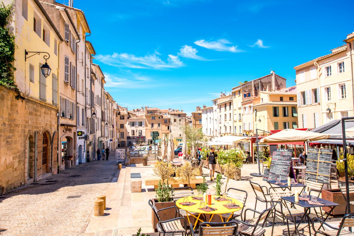 A linda Aix en Provence é uma ótima base para quem quer conhecer a Provence, no sul do França.