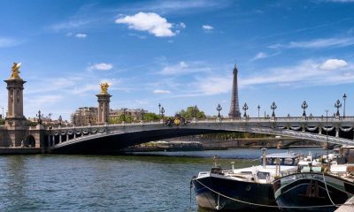 ponte alexandre iii torre eiffel
