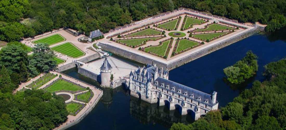 Vista aerea Castelo Chenonceau no Vale do Loire França