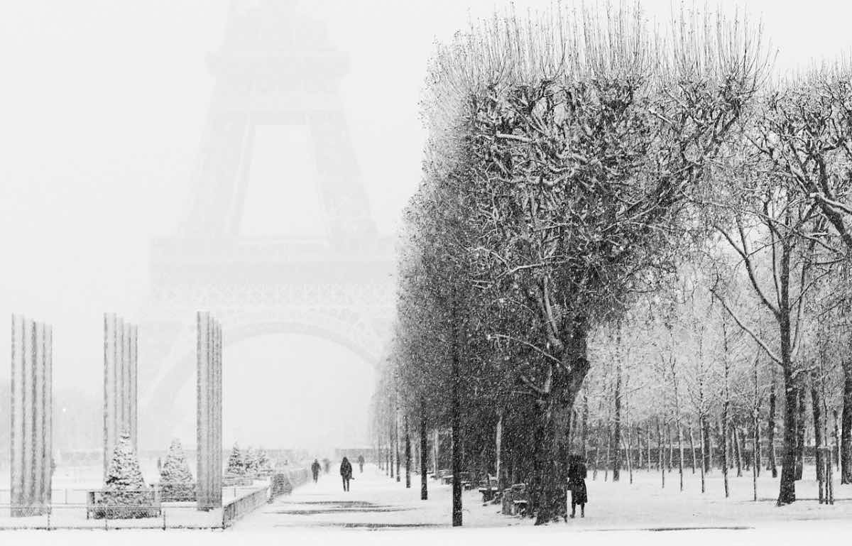 neve em paris