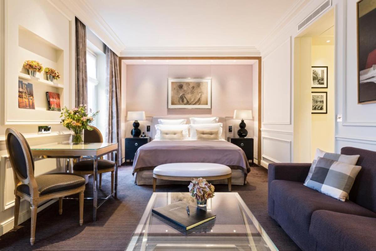 hoteis em paris guia michelin hotel palais royal