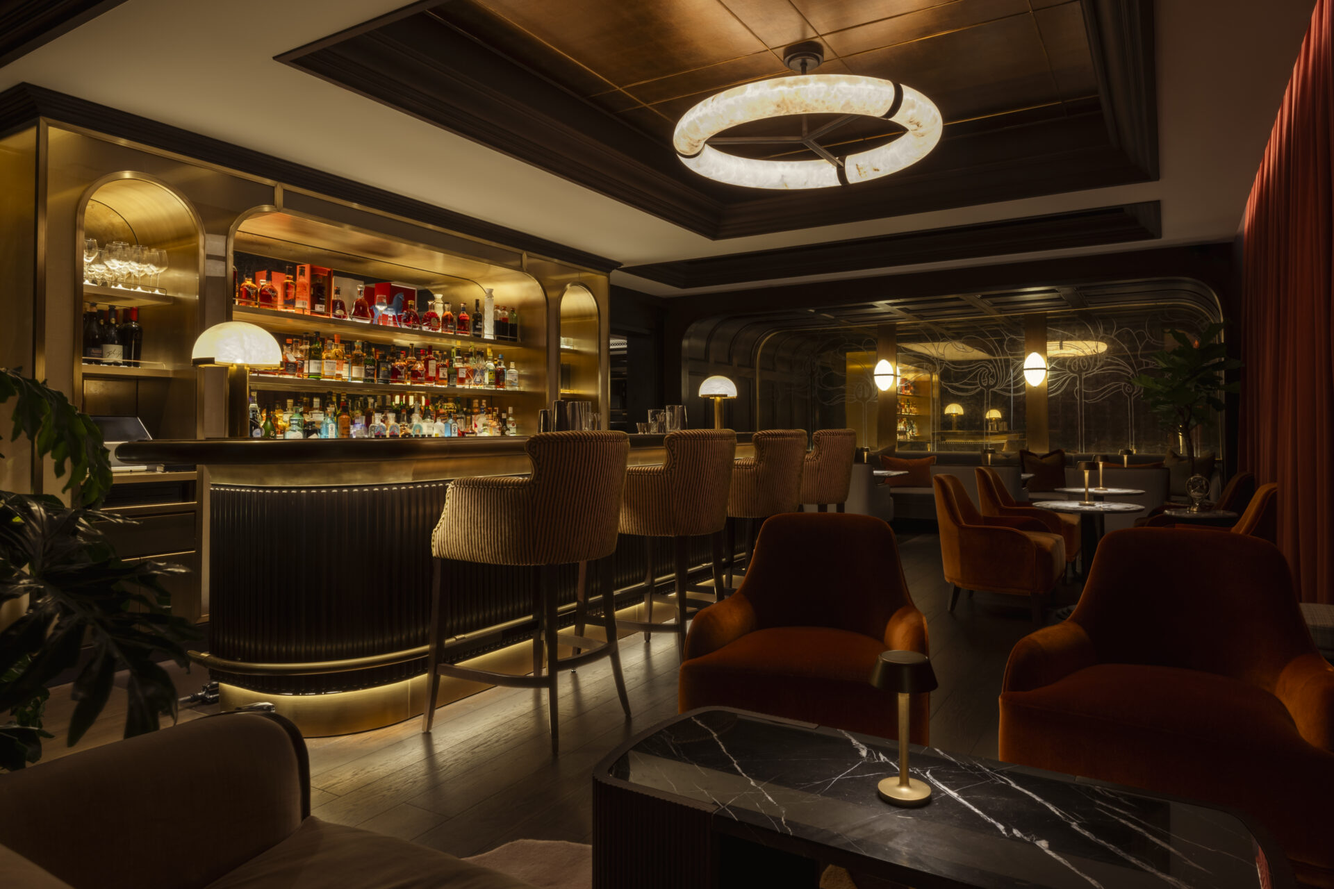 Under The Stairs bar hotel Corinthia Brussels bruxelas belgica